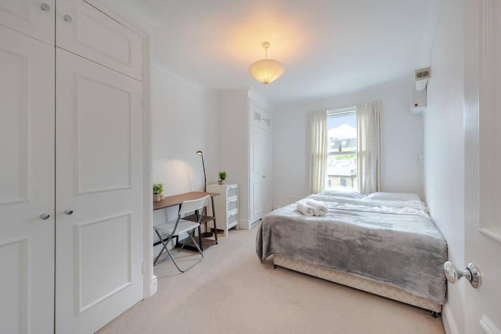 Cosy 2 Bed In Kensington Olympia Apartment London Exterior photo
