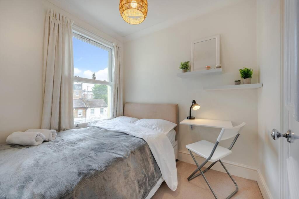 Cosy 2 Bed In Kensington Olympia Apartment London Exterior photo